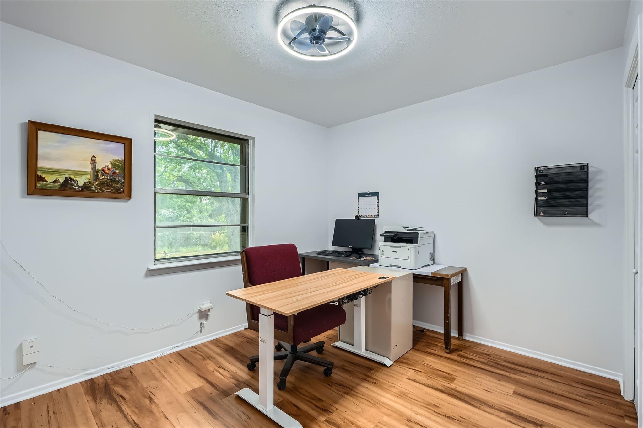 207 Rowland Dr, Austin, TX 78745