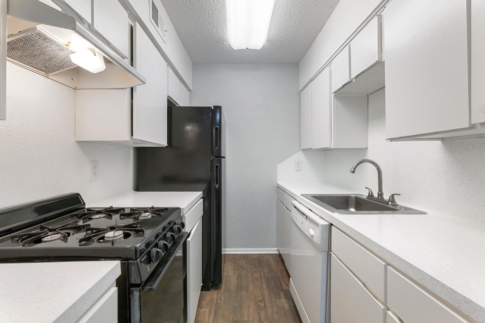 406 E 30th St # 204, Austin, TX 78705