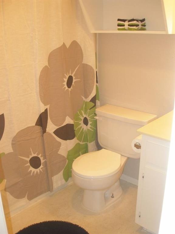 406 E 30th St # 204, Austin, TX 78705