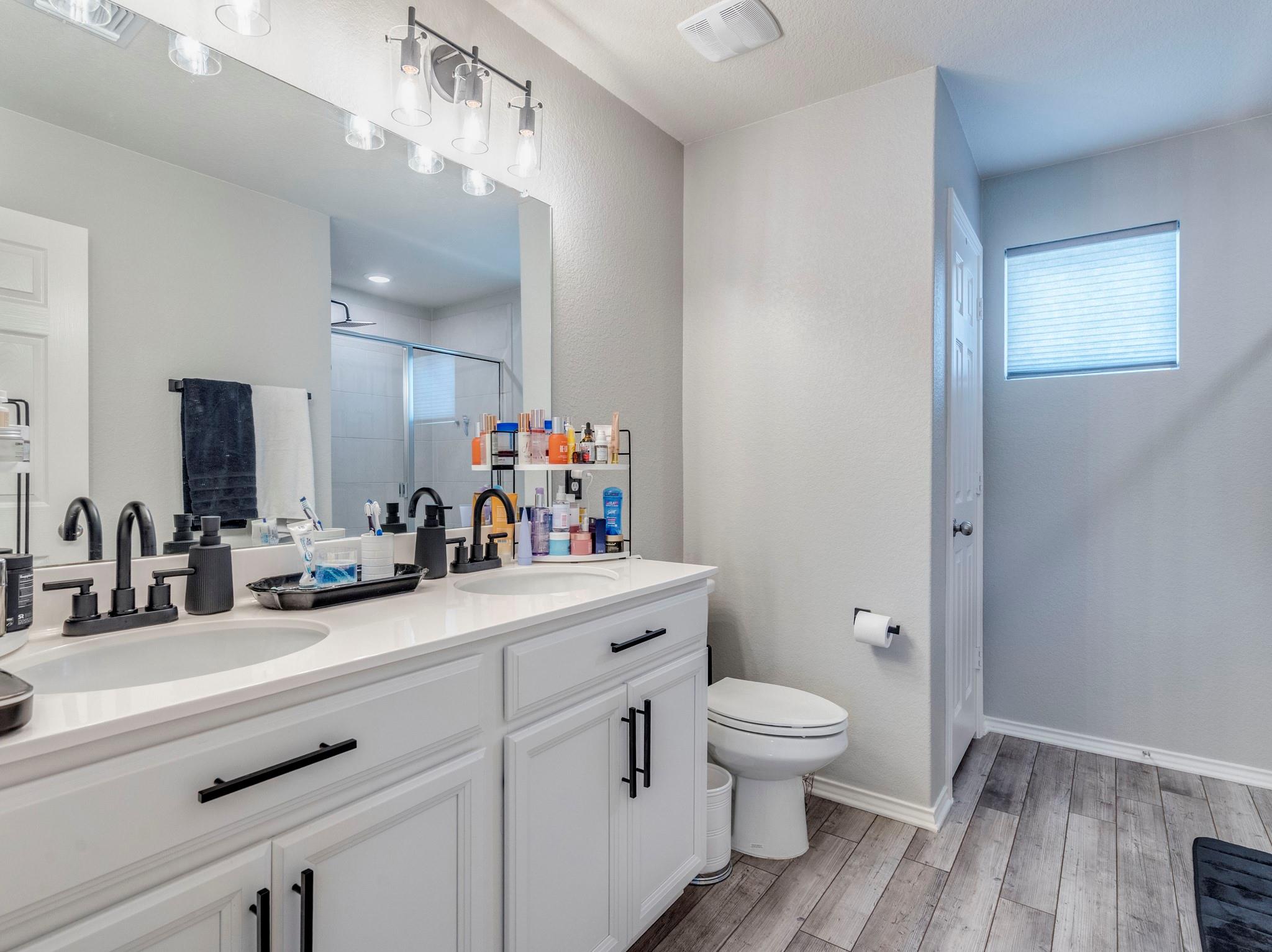 624 Pepperbark Loop, Buda, TX 78610