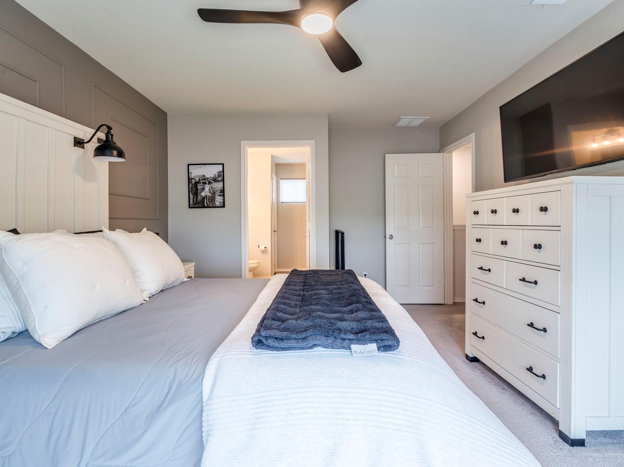 624 Pepperbark Loop, Buda, TX 78610