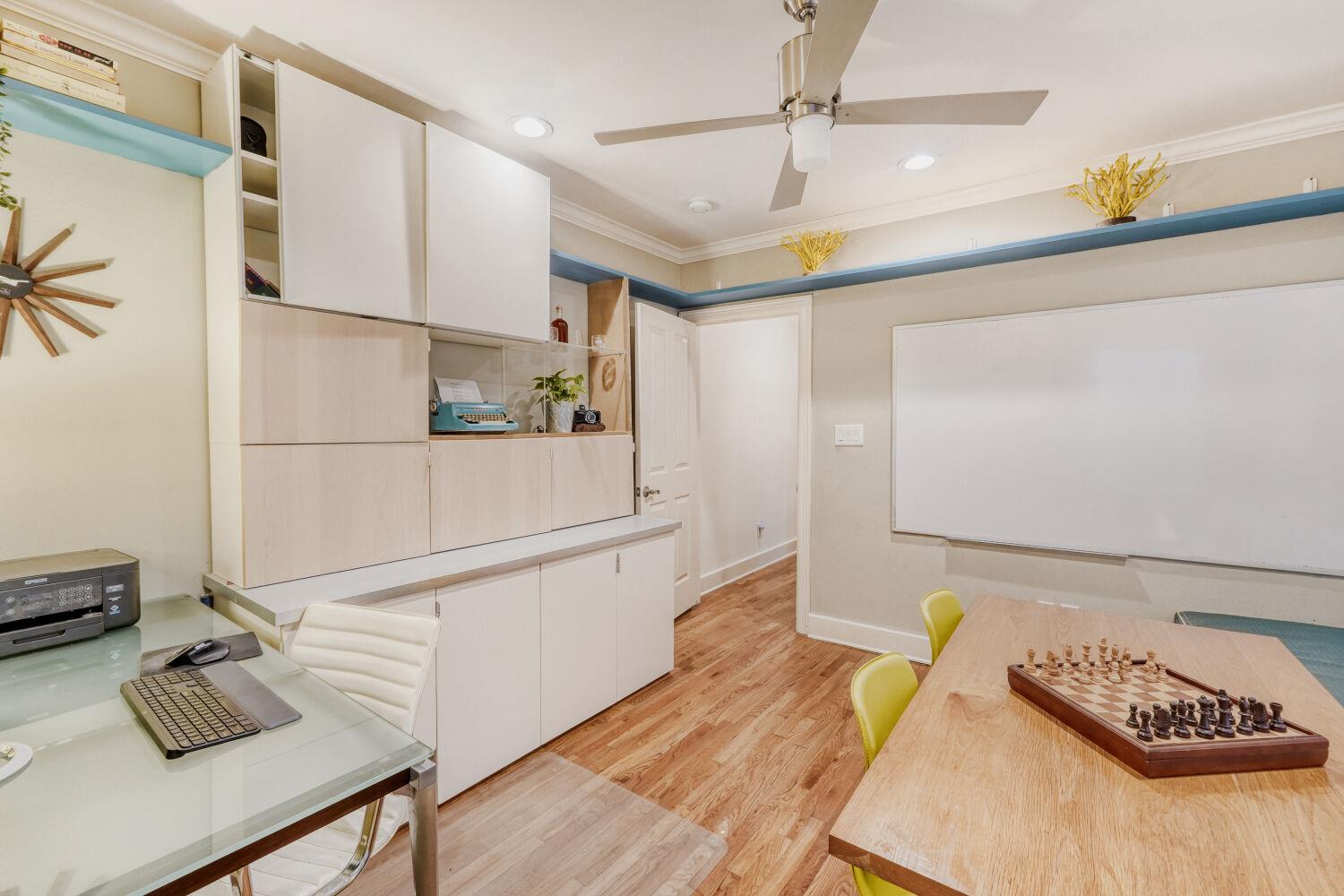 2101 Elton Ln, Austin, TX 78703