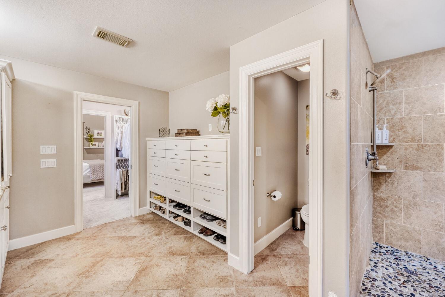 2101 Elton Ln, Austin, TX 78703