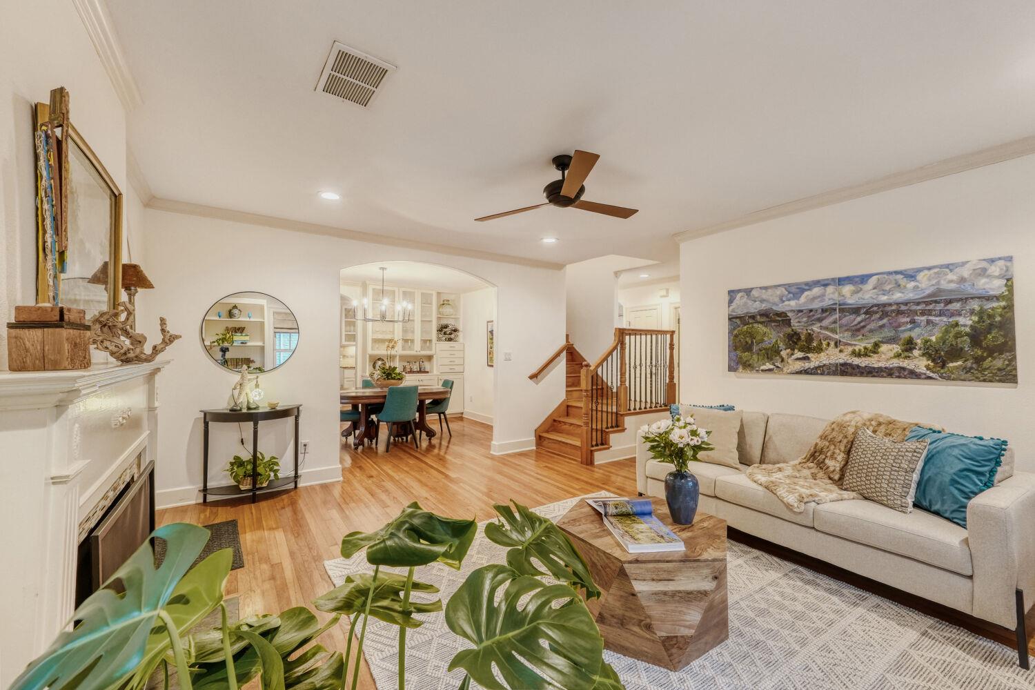 2101 Elton Ln, Austin, TX 78703