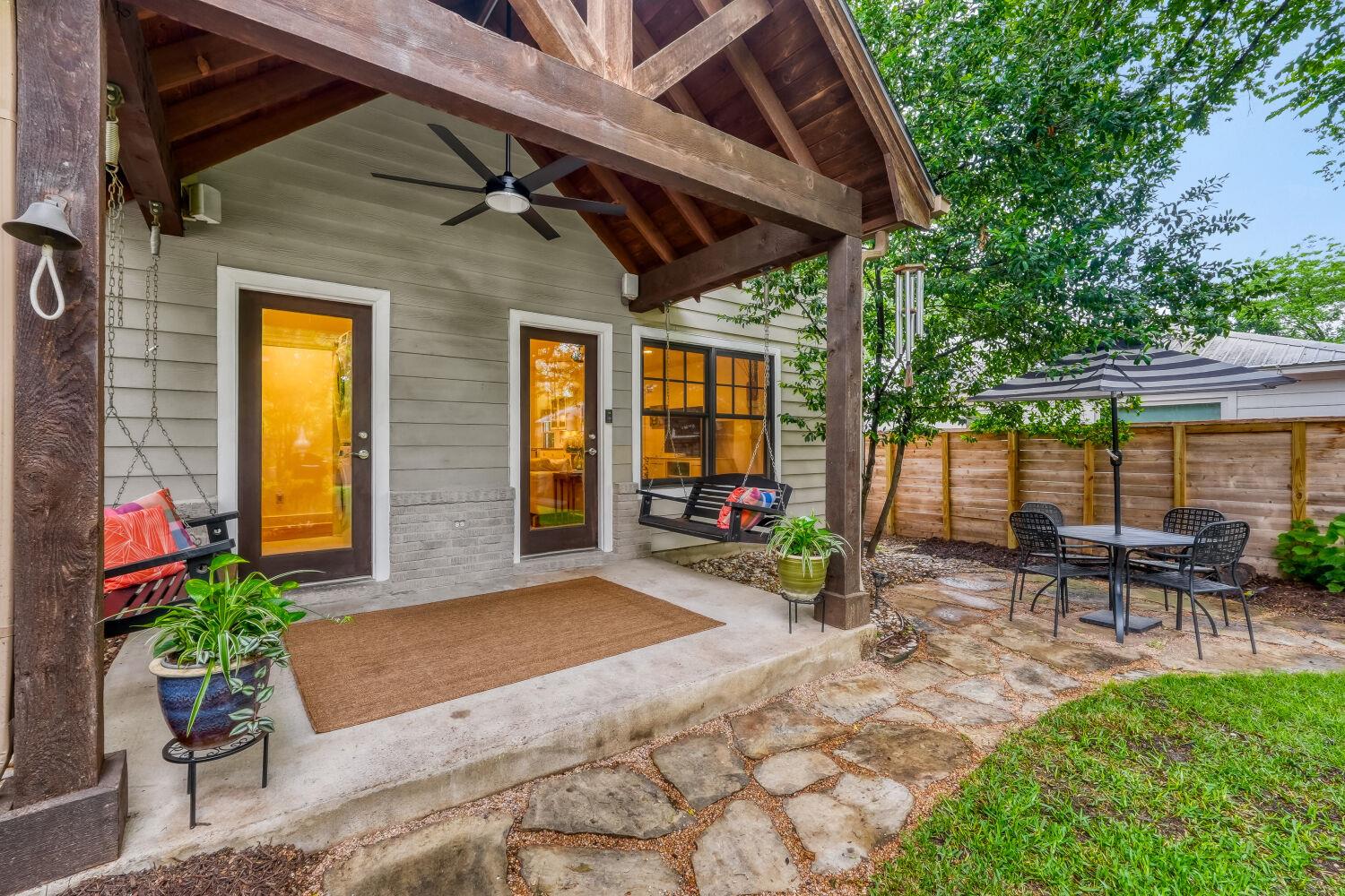 2101 Elton Ln, Austin, TX 78703