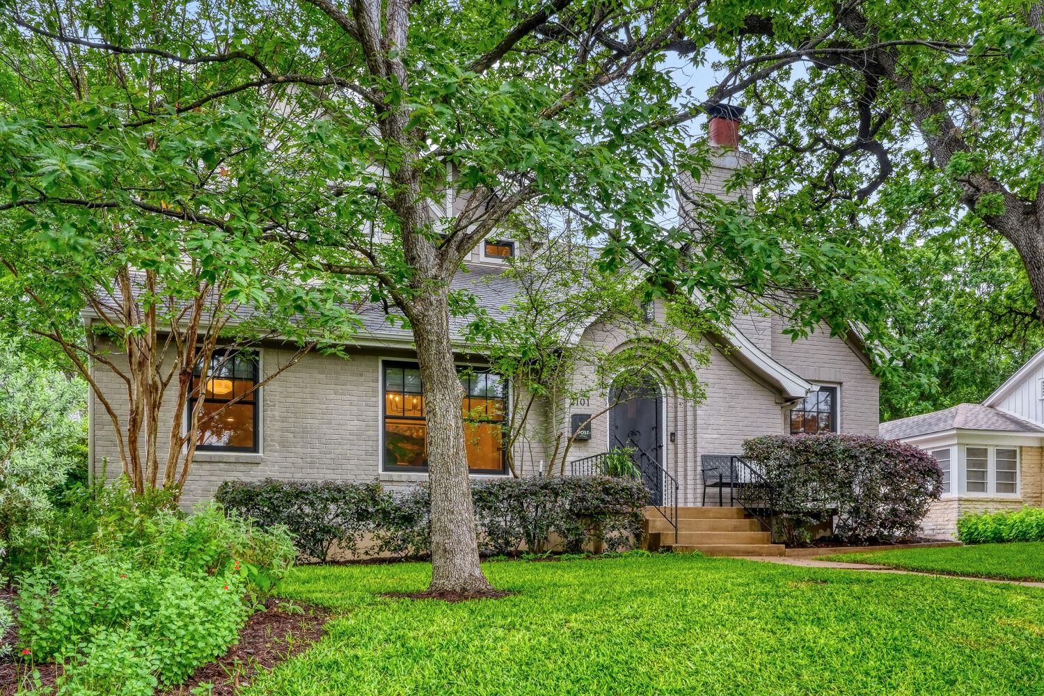 2101 Elton Ln, Austin, TX 78703