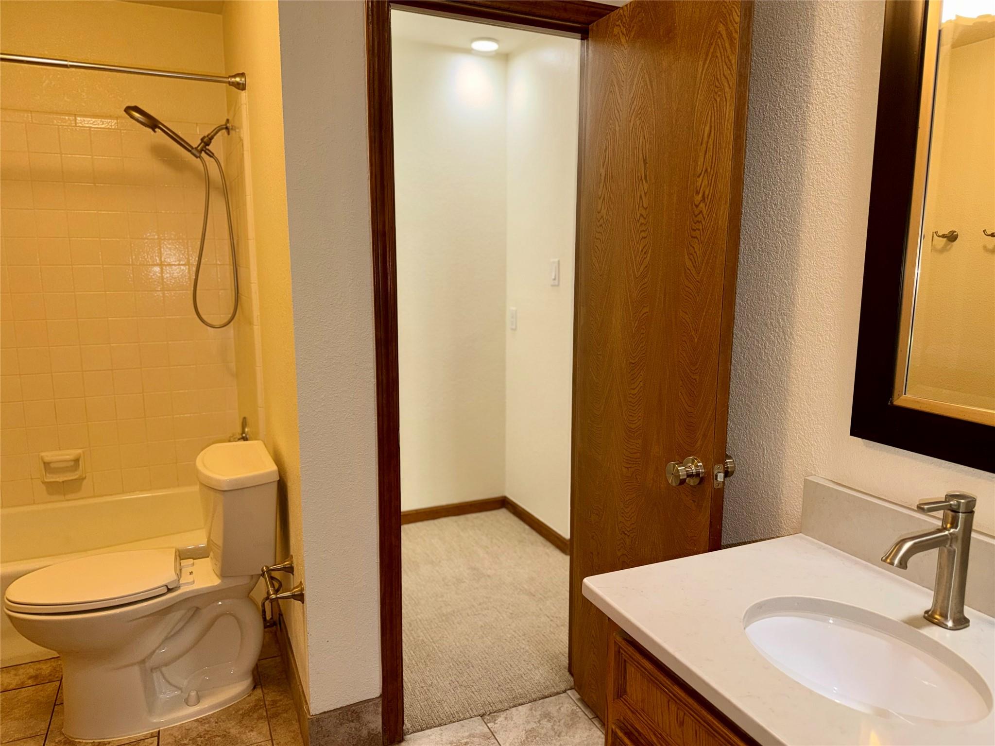 349 Fantail Loop # B, Austin, TX 78734