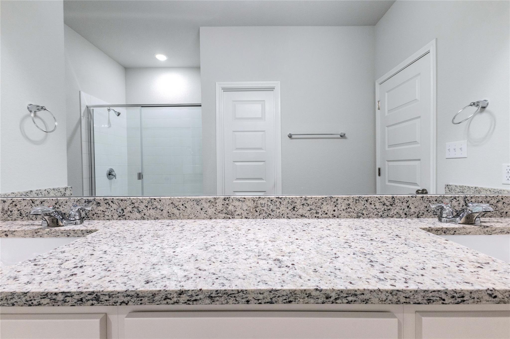 2425 Oscar Eli Pl, Round Rock, TX 78665