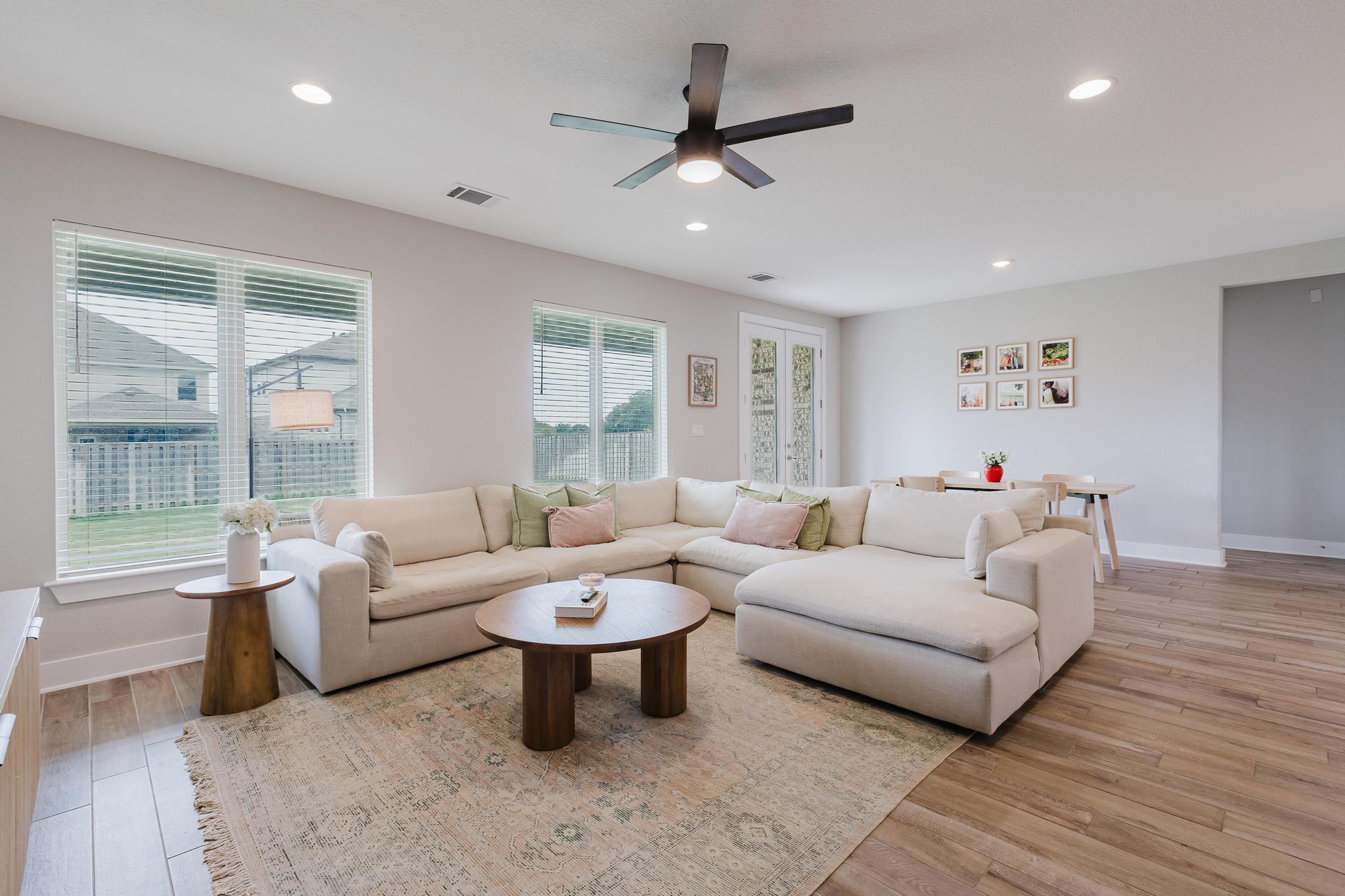 1104 Lickety Ln, Georgetown, TX 78633