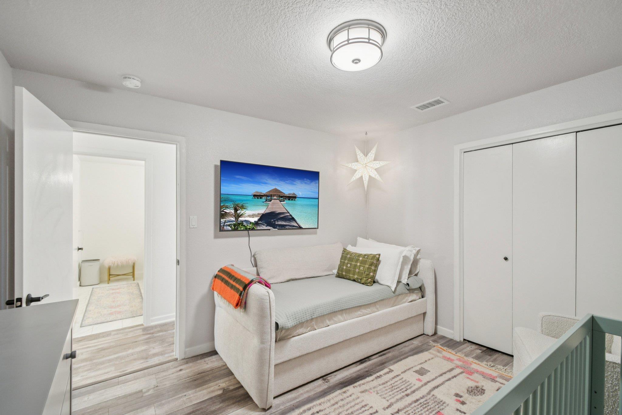 730 Vanguard St, Lakeway, TX 78734