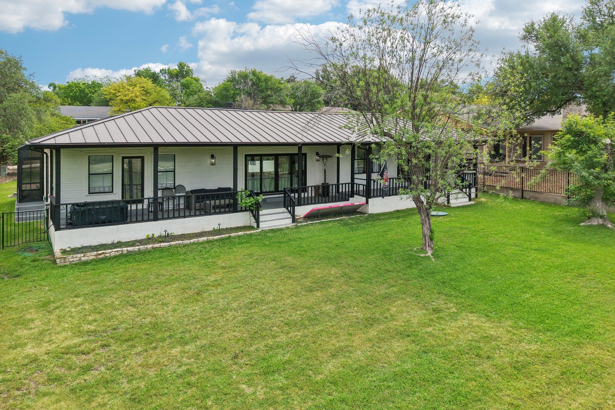 730 Vanguard St, Lakeway, TX 78734