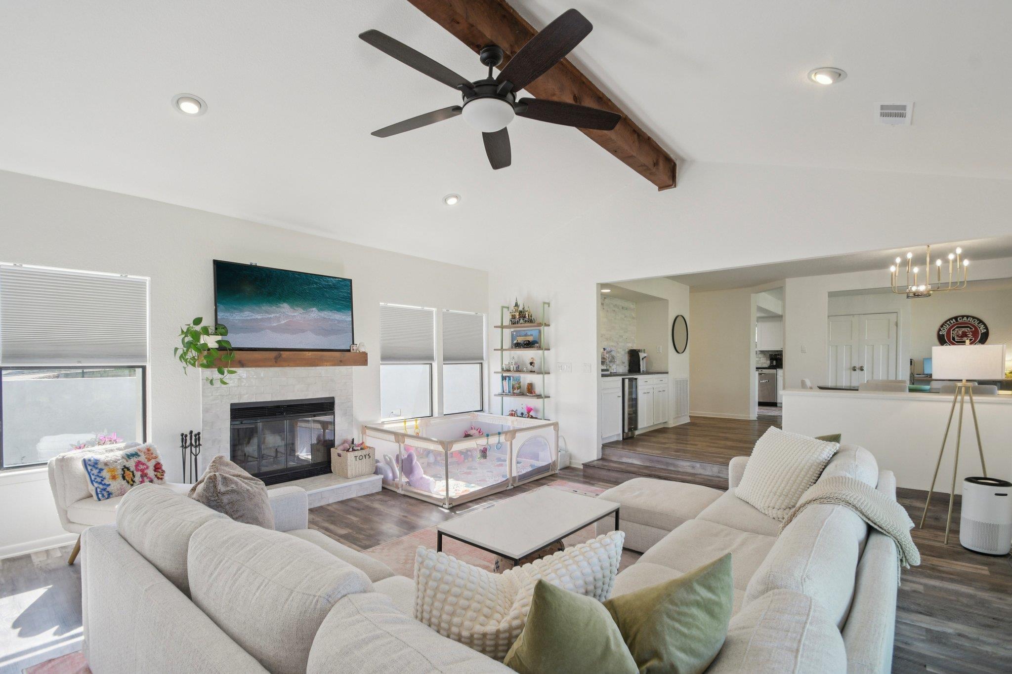 730 Vanguard St, Lakeway, TX 78734