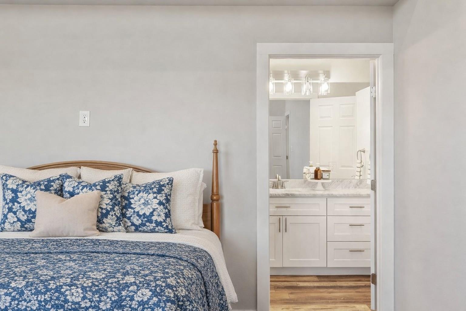 582 Delaware Creek Rd, Blanco, TX 78006