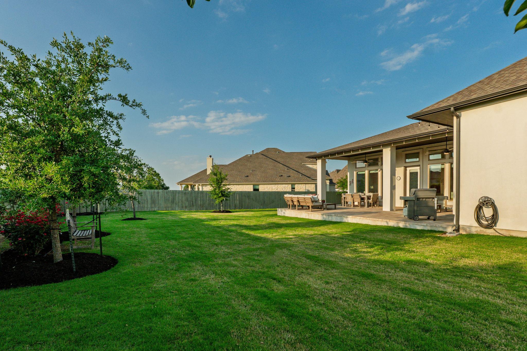 113 Arbolado Loop, Liberty Hill, TX 78642