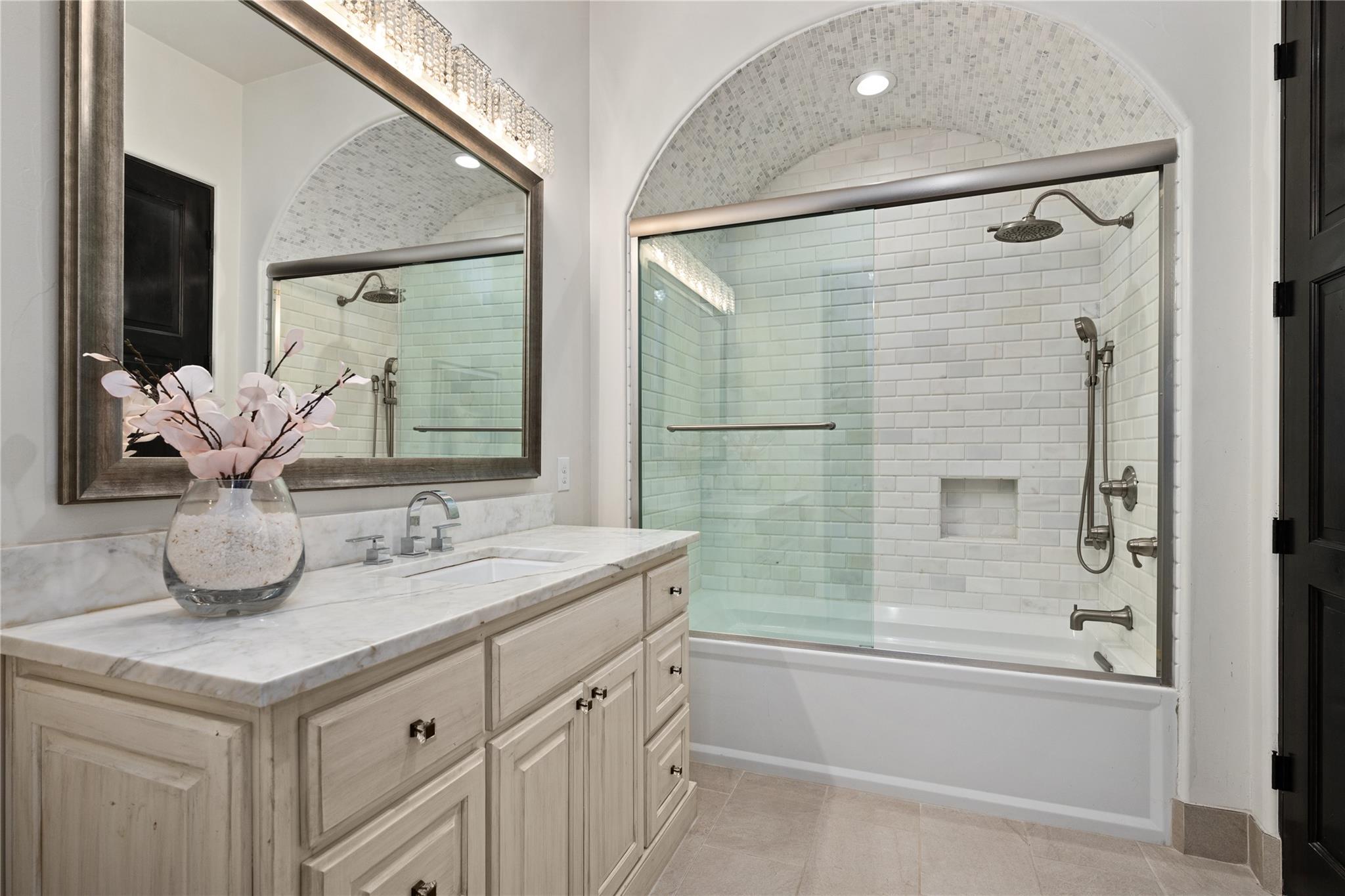 605 Kodiak Trl, Cedar Park, TX 78613