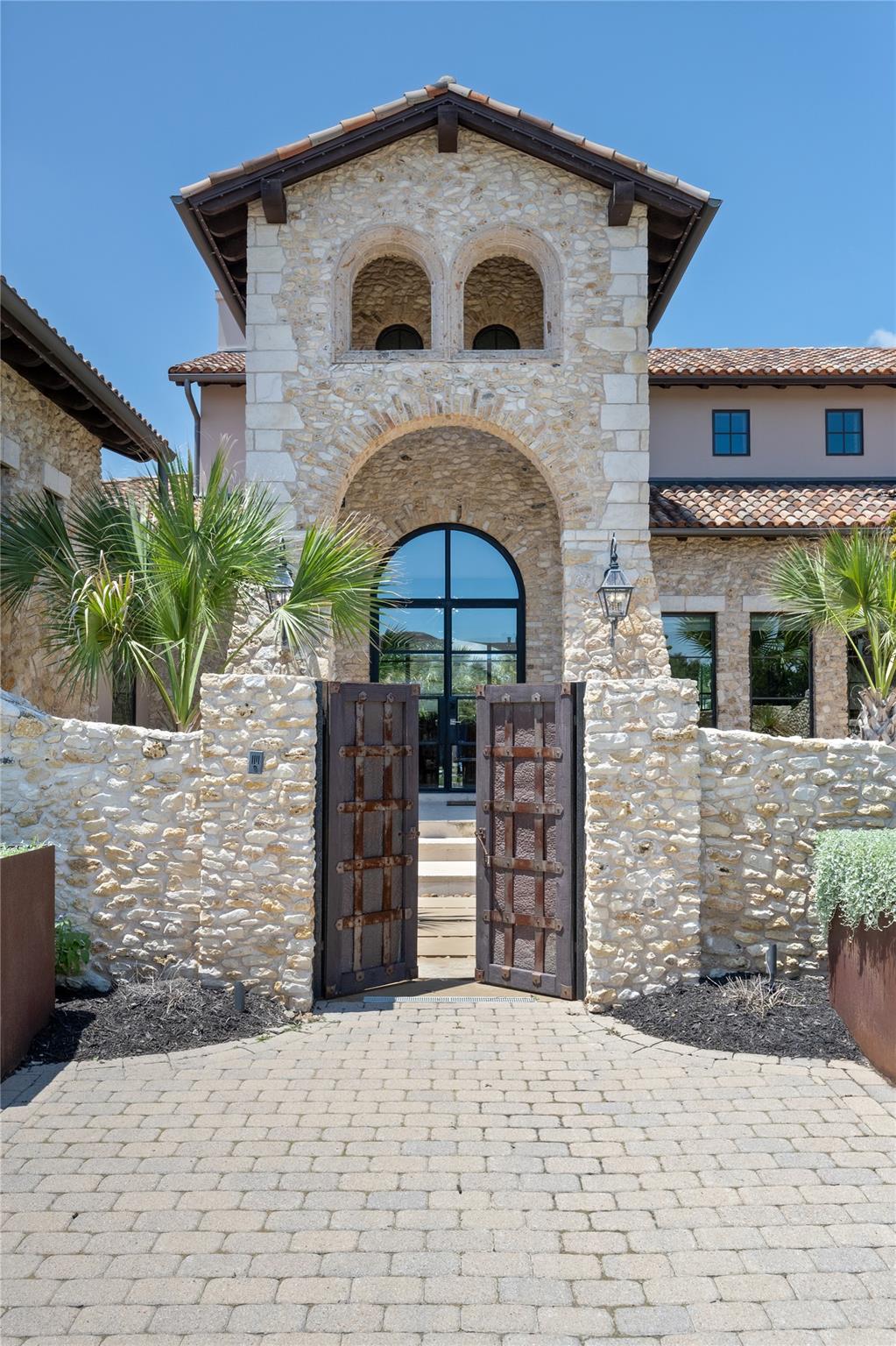 605 Kodiak Trl, Cedar Park, TX 78613
