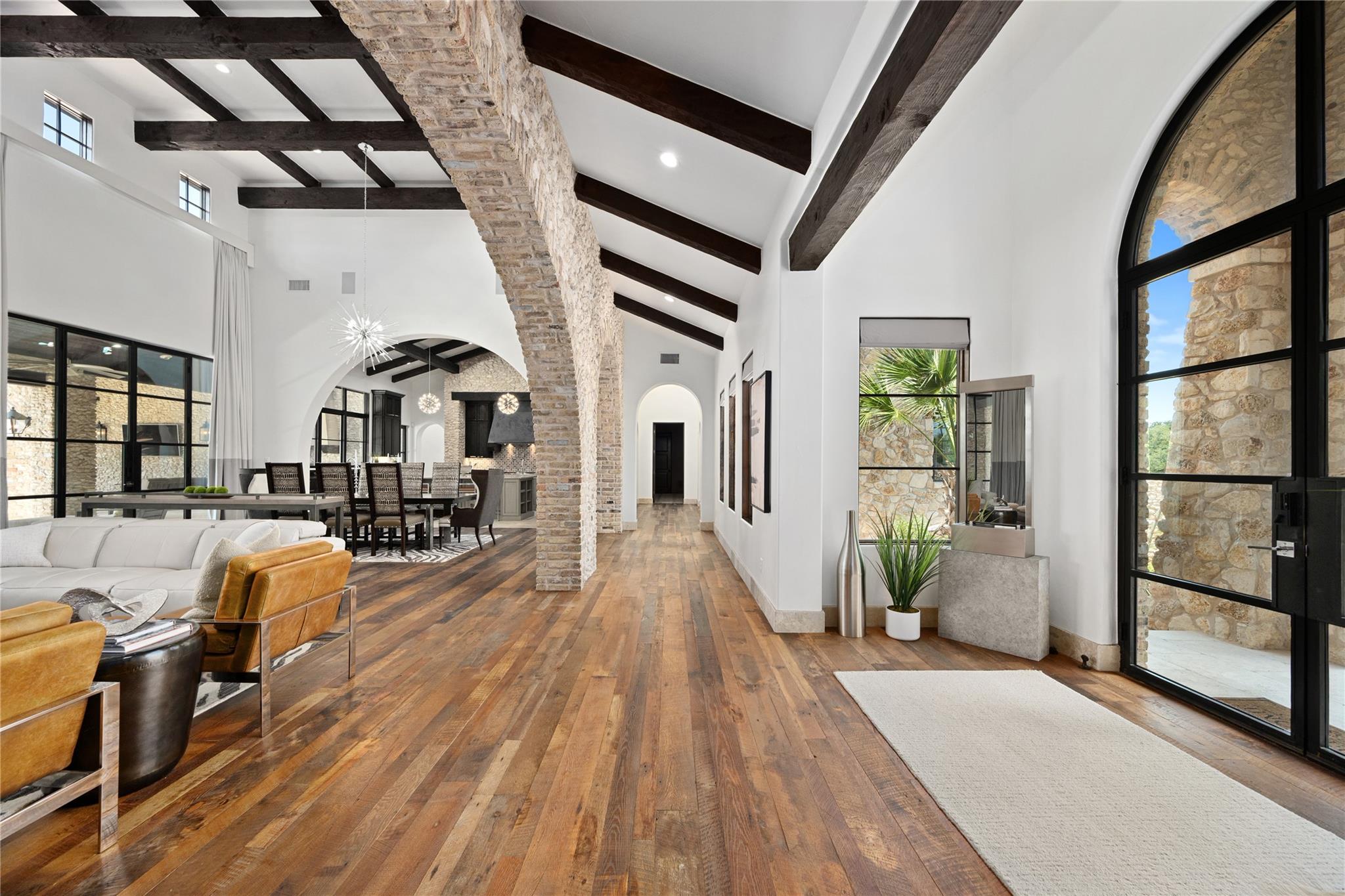 605 Kodiak Trl, Cedar Park, TX 78613