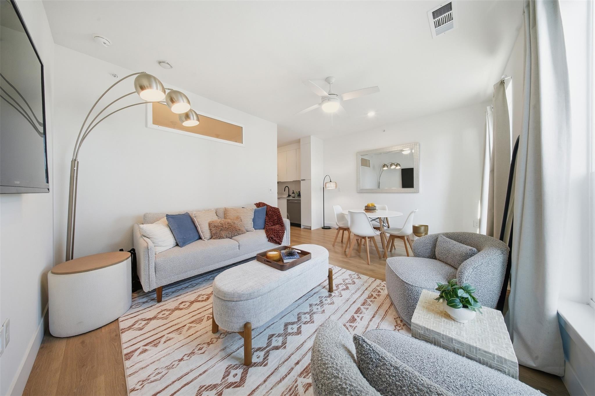 1701 Simond Ave # 615, Austin, TX 78723