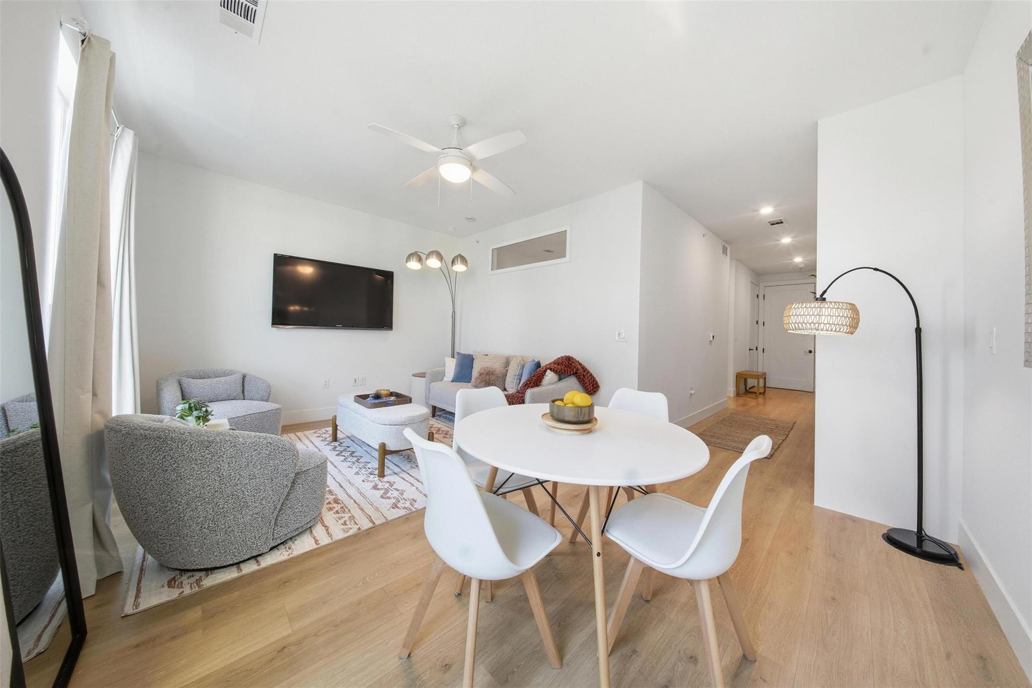 1701 Simond Ave # 615, Austin, TX 78723