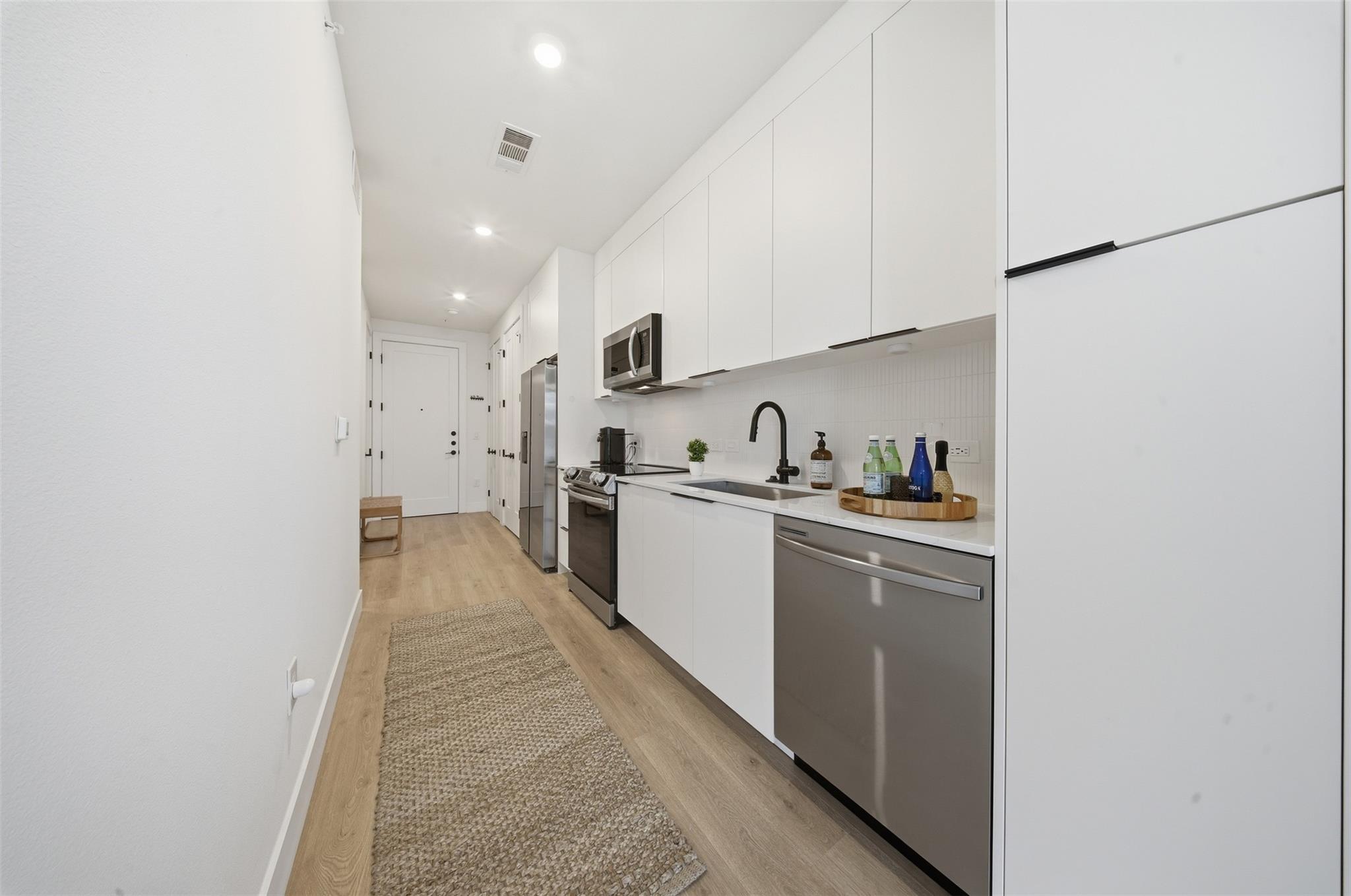 1701 Simond Ave # 615, Austin, TX 78723