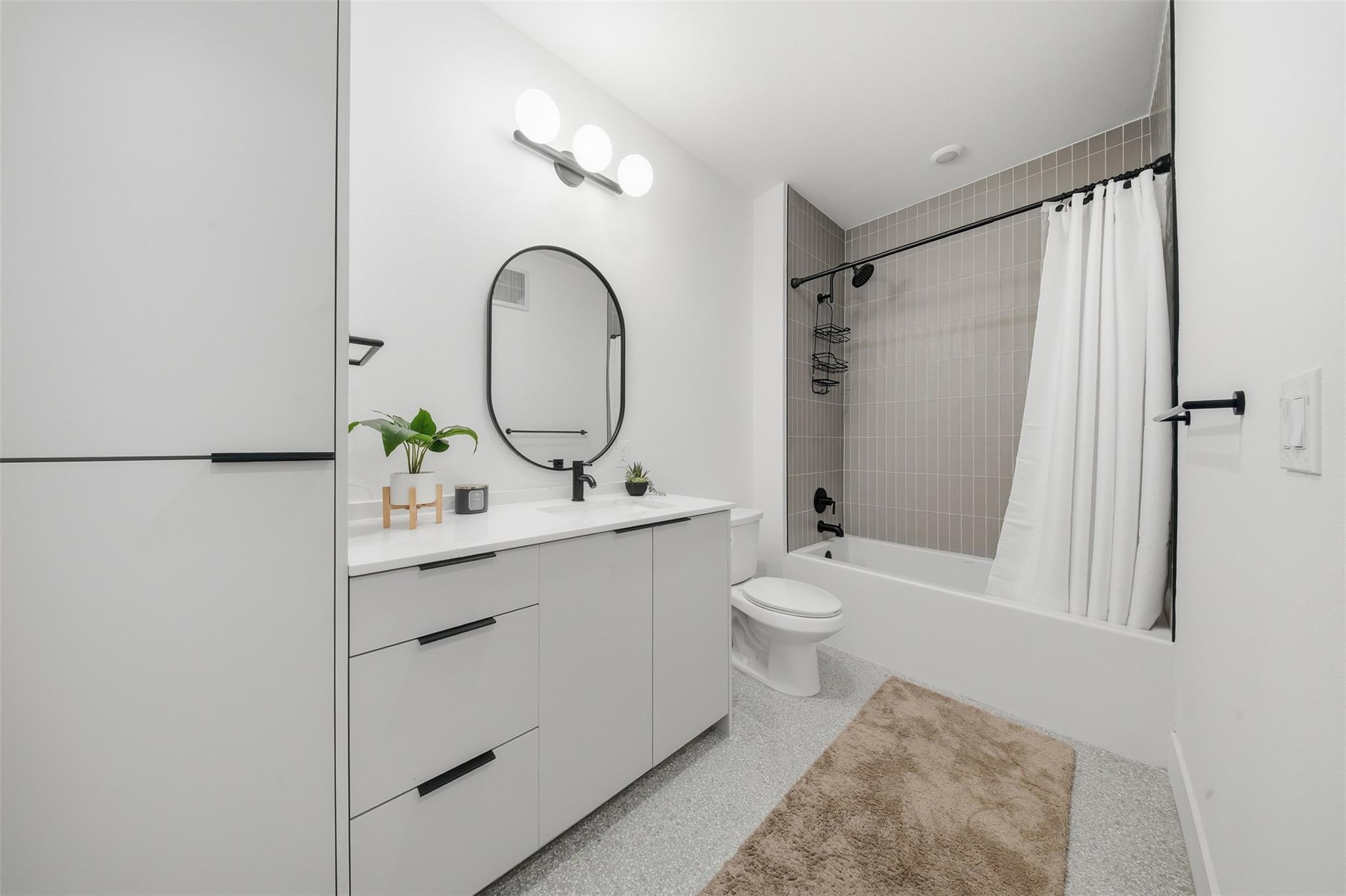 1701 Simond Ave # 615, Austin, TX 78723