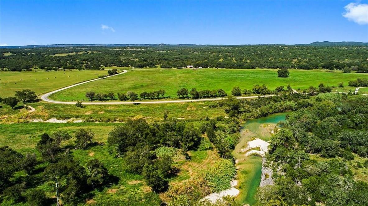440 Chimney Valley Rd, Blanco, TX 78606