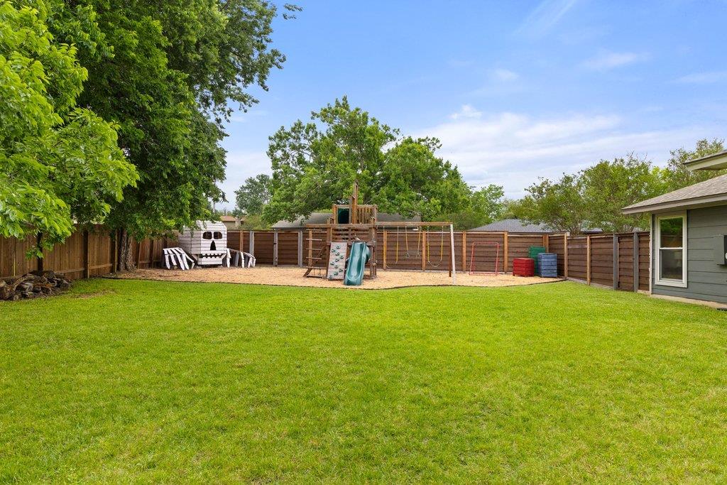 11301 Maidenstone Dr, Austin, TX 78759