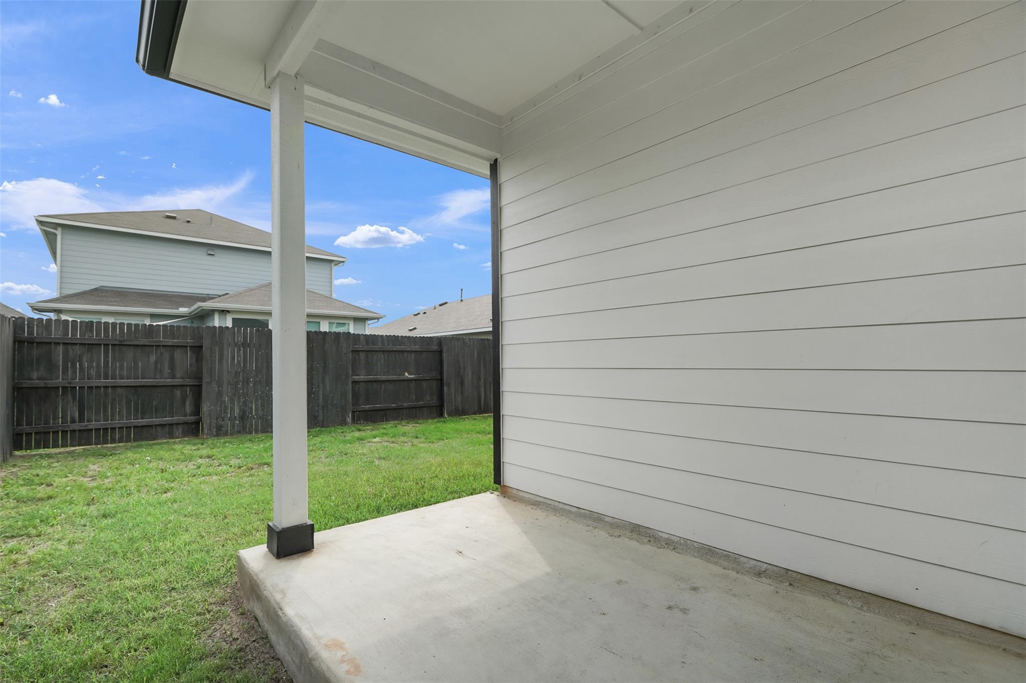 147 Heather Glen Way, Maxwell, TX 78656