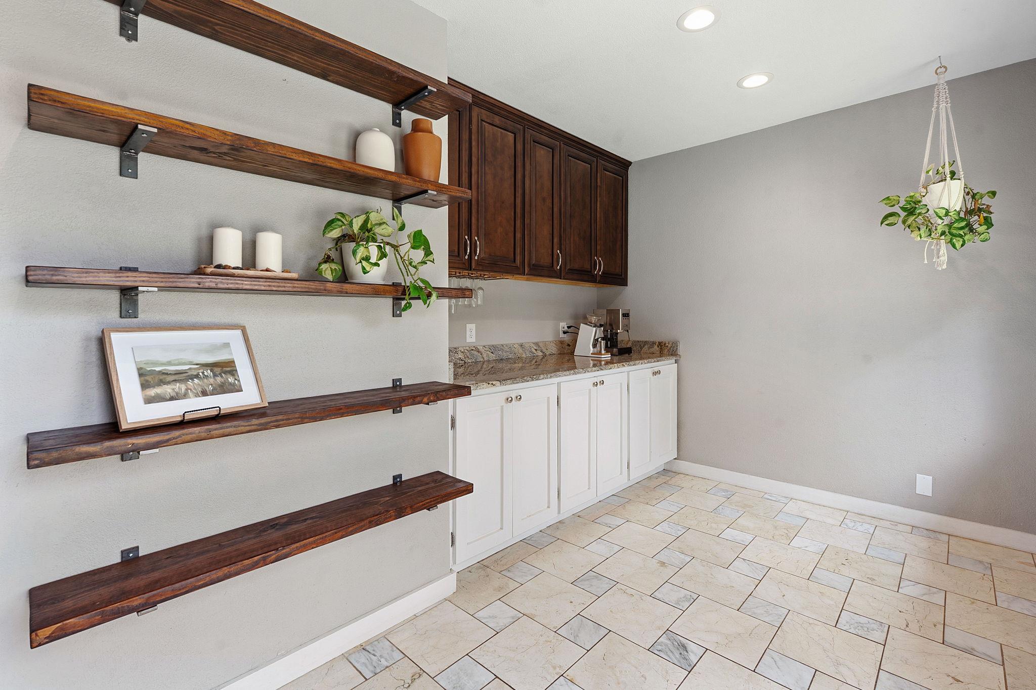 4810 Pelham Dr, Austin, TX 78727