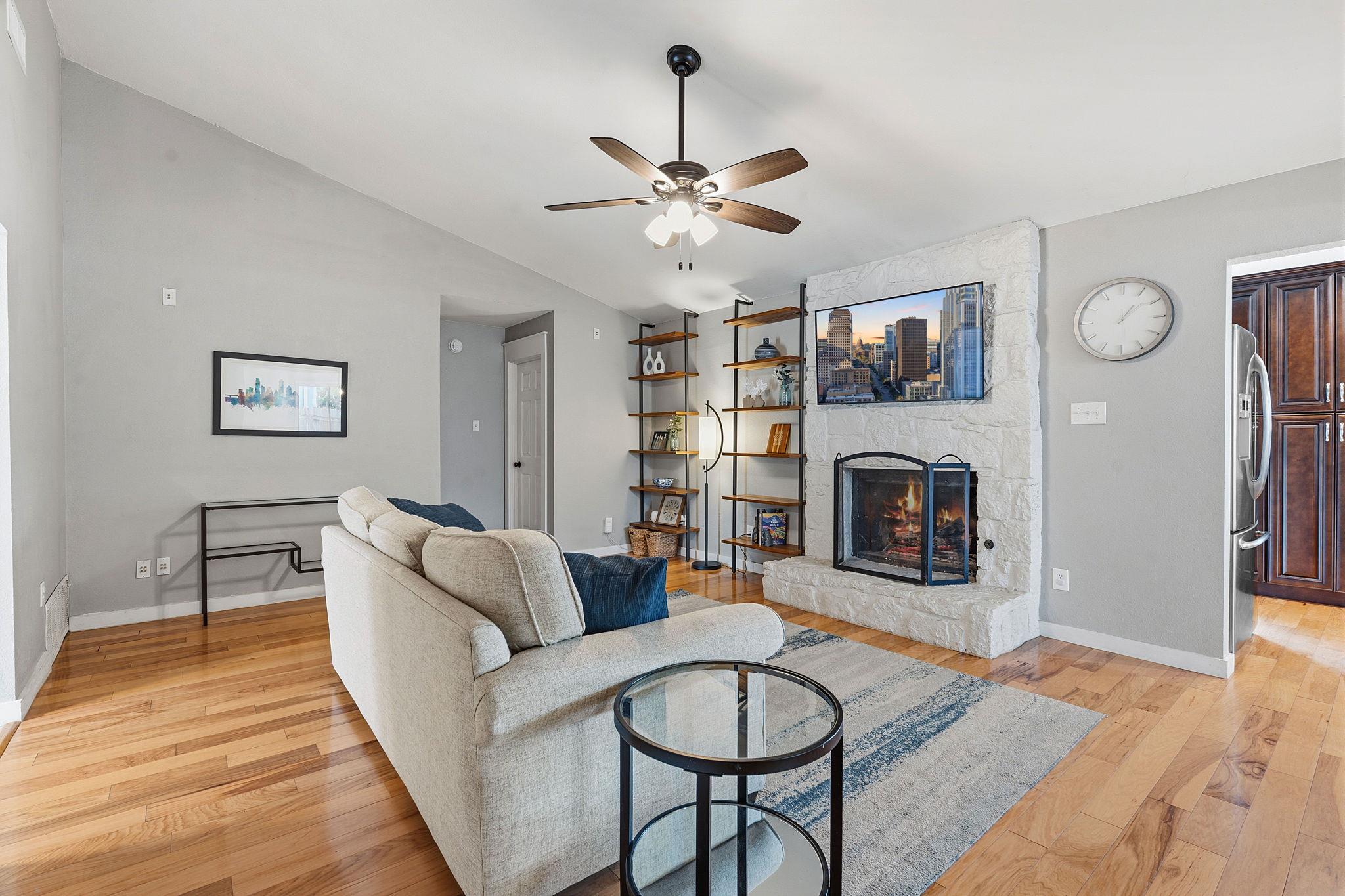 4810 Pelham Dr, Austin, TX 78727