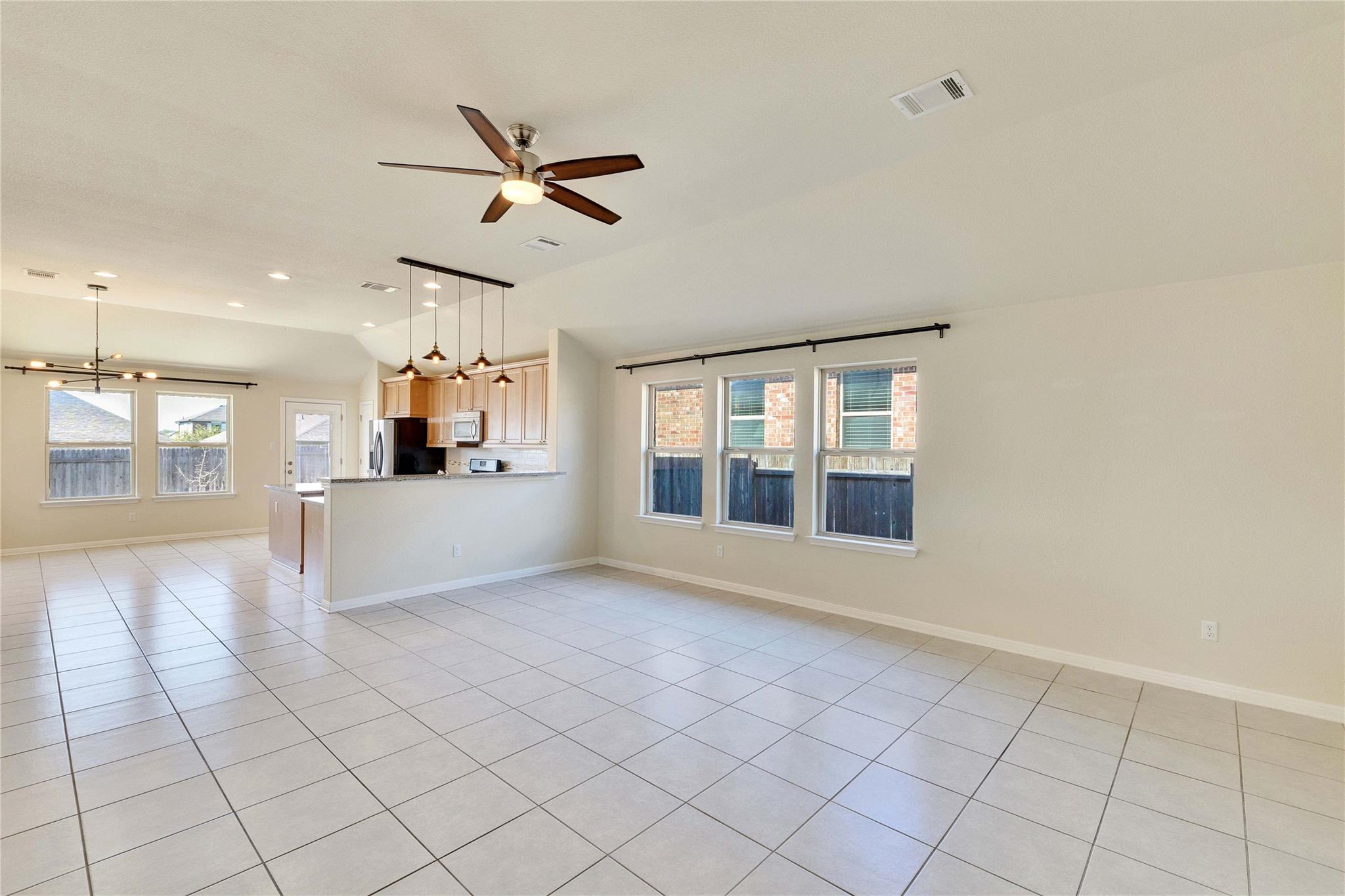 7113 Longford Trl, Austin, TX 78754