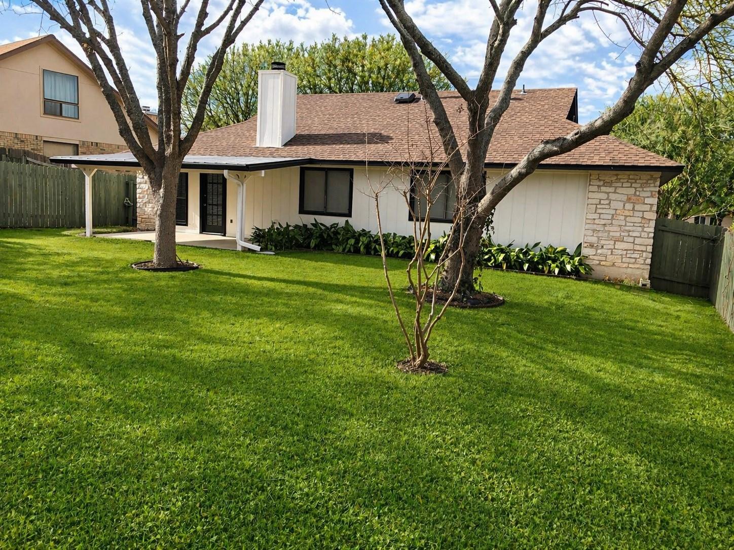 2007 Crystal Shore Dr, Austin, TX 78728