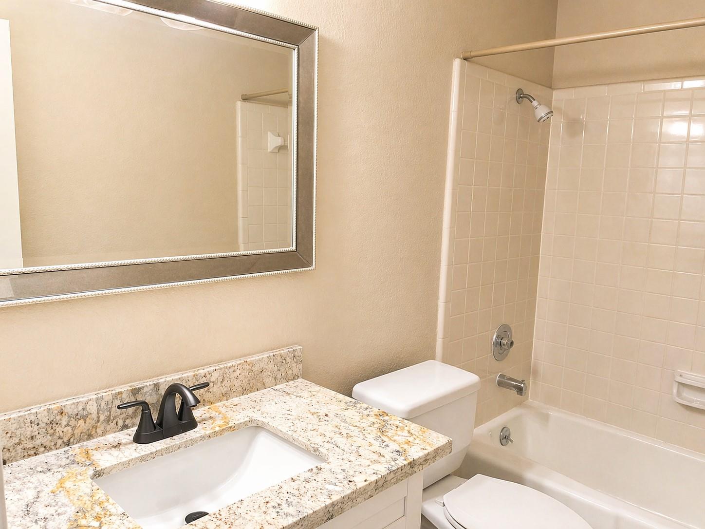 2007 Crystal Shore Dr, Austin, TX 78728