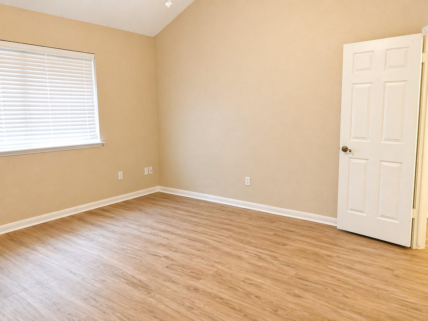 2007 Crystal Shore Dr, Austin, TX 78728