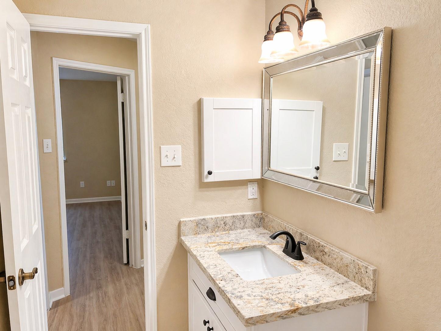 2007 Crystal Shore Dr, Austin, TX 78728