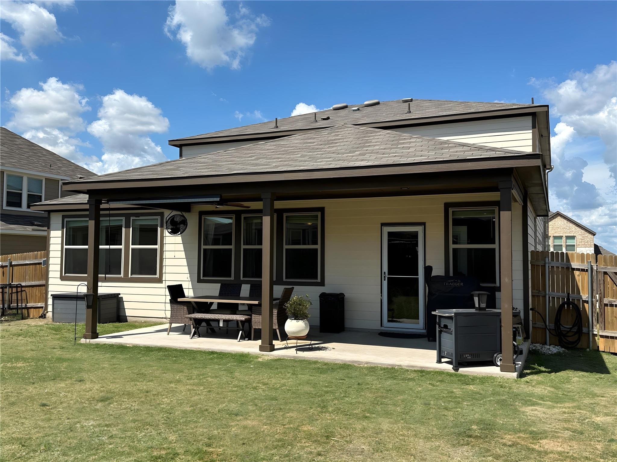 128 Limonite Ln, Liberty Hill, TX 78642