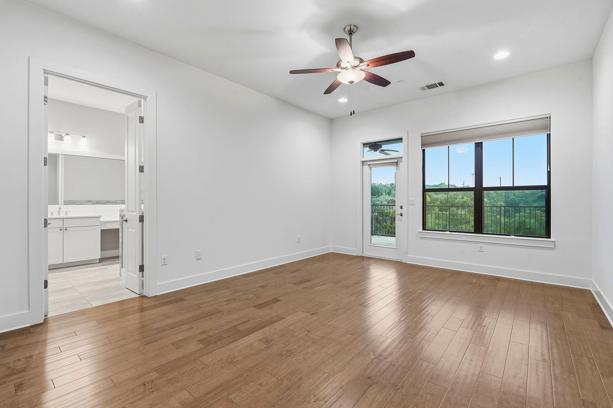 8200 Southwest Pkwy # 302, Austin, TX 78735
