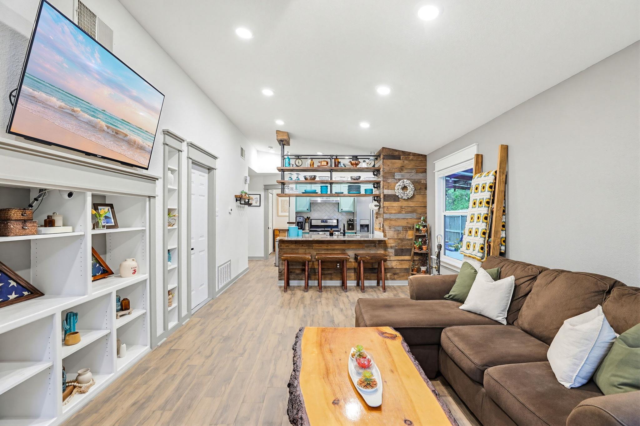 721 Fort Chadbourne Dr, Austin, TX 78748