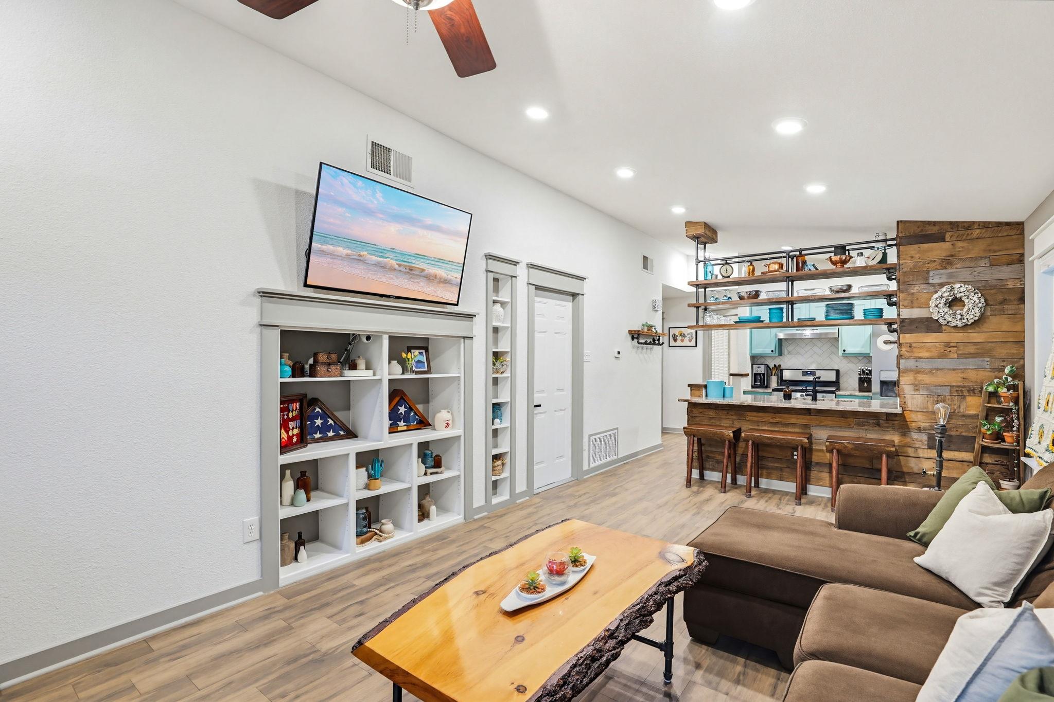 721 Fort Chadbourne Dr, Austin, TX 78748