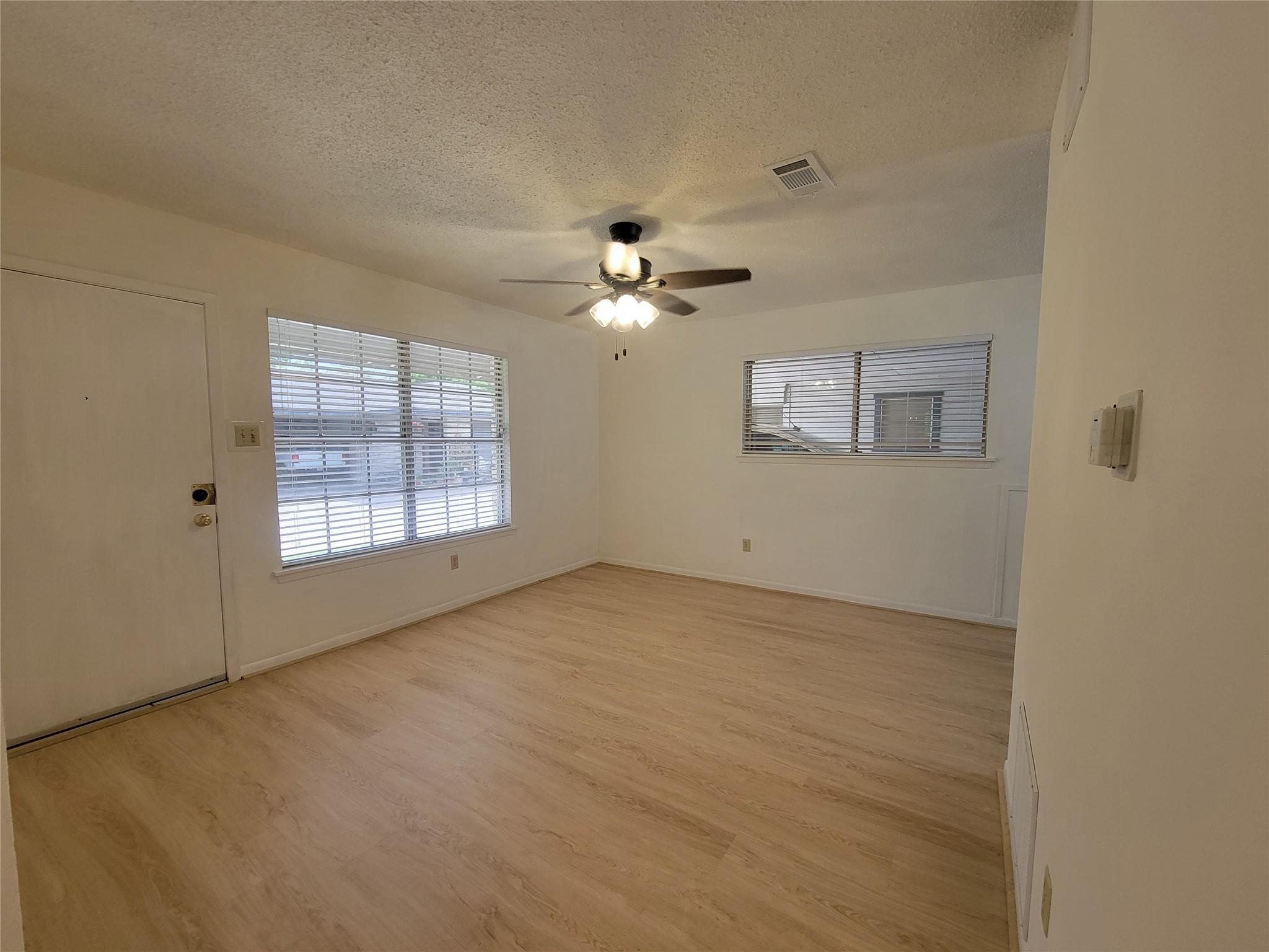 5806 Nassau Dr, Austin, TX 78723