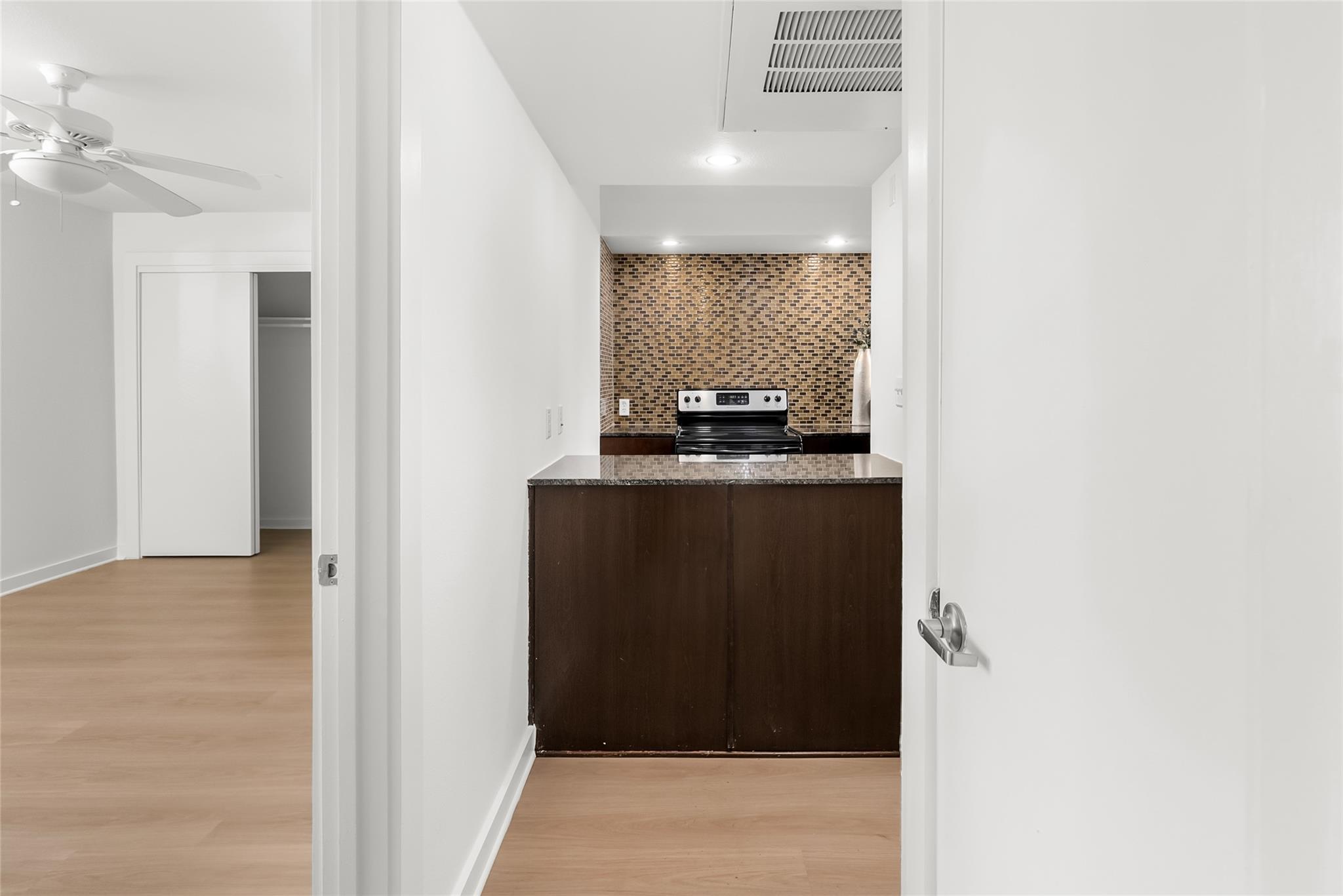 2200 Dickson Dr # 112, Austin, TX 78704