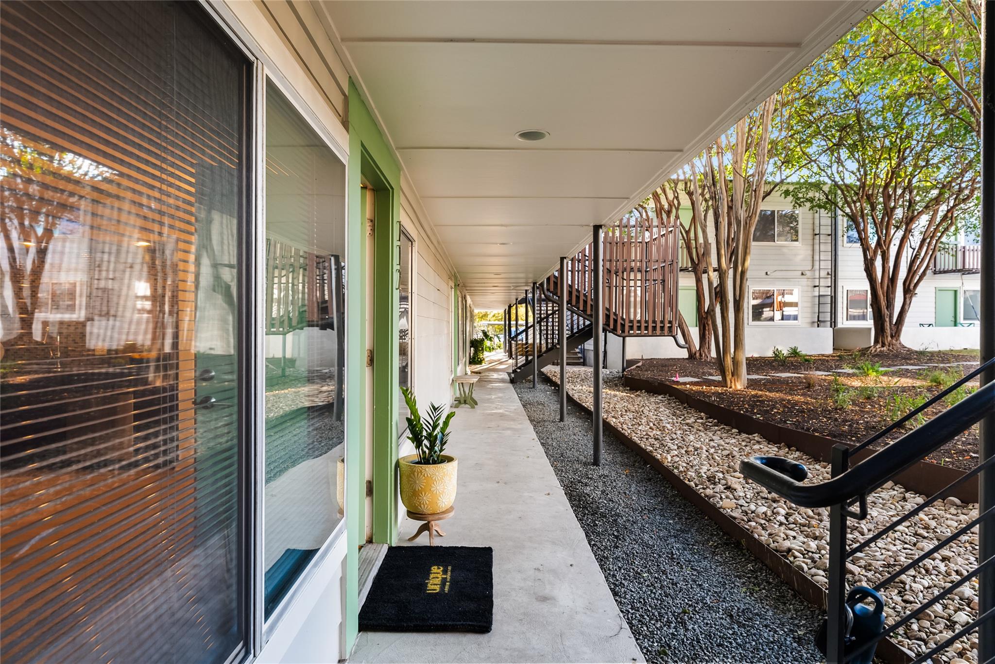 2200 Dickson Dr # 112, Austin, TX 78704