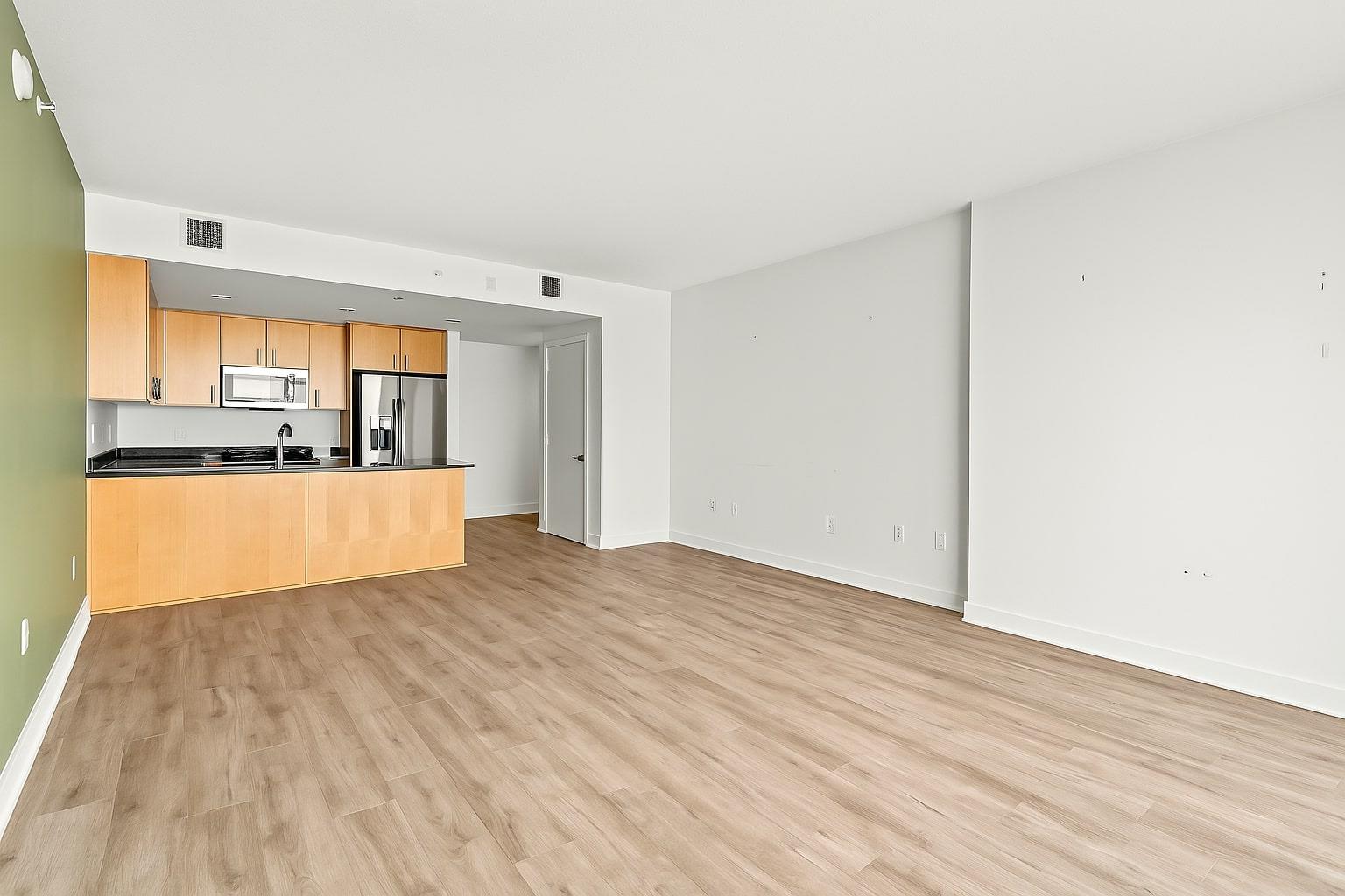 300 Bowie St # 1208, Austin, TX 78703