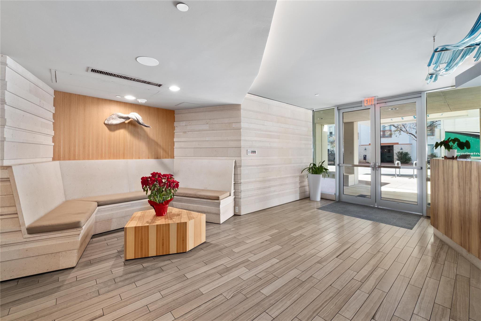300 Bowie St # 1208, Austin, TX 78703