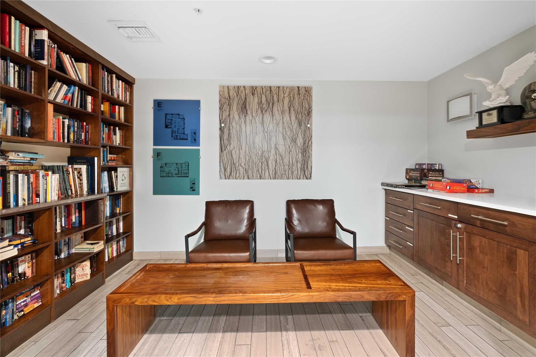 300 Bowie St # 1208, Austin, TX 78703
