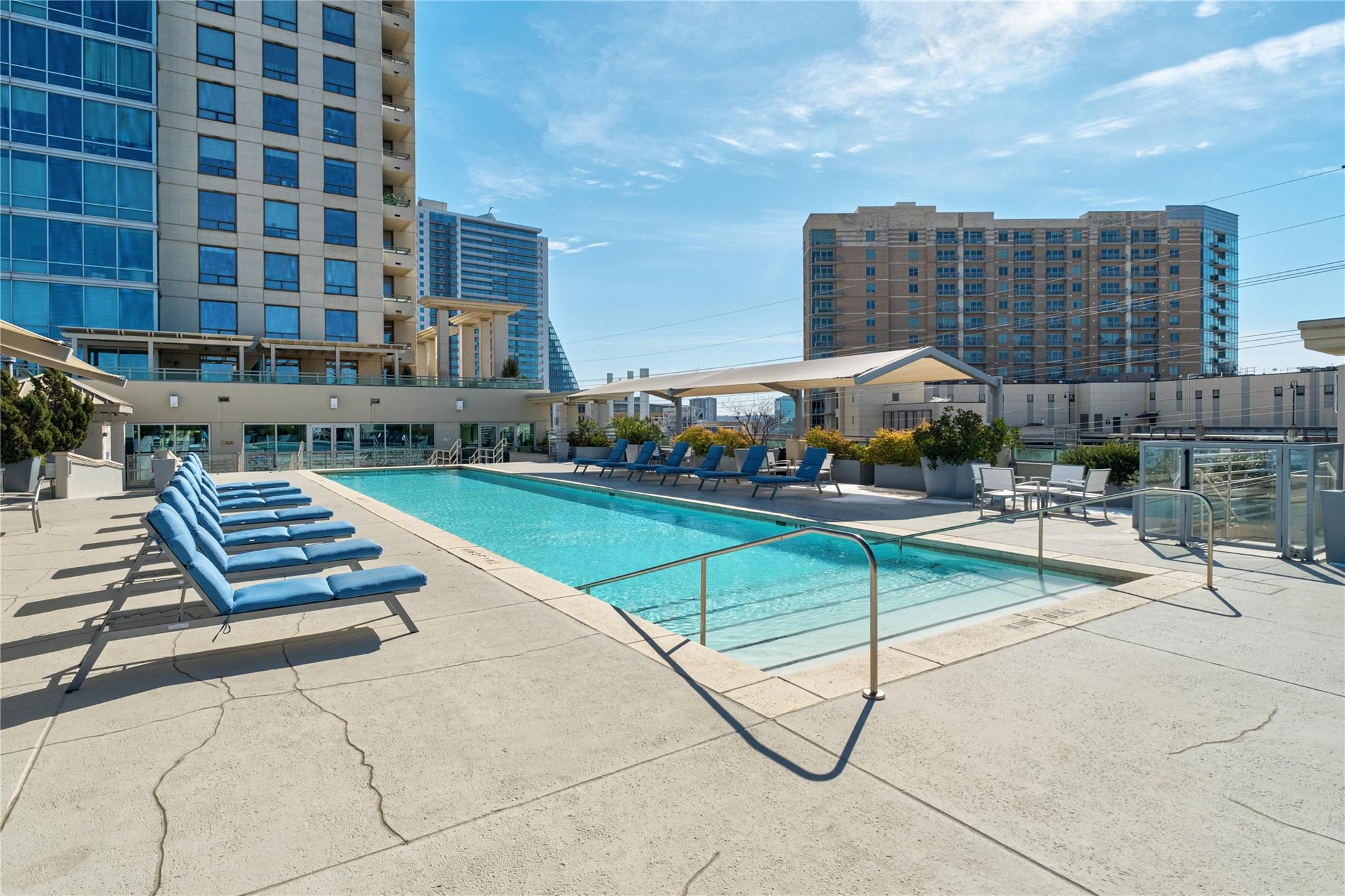 300 Bowie St # 1208, Austin, TX 78703
