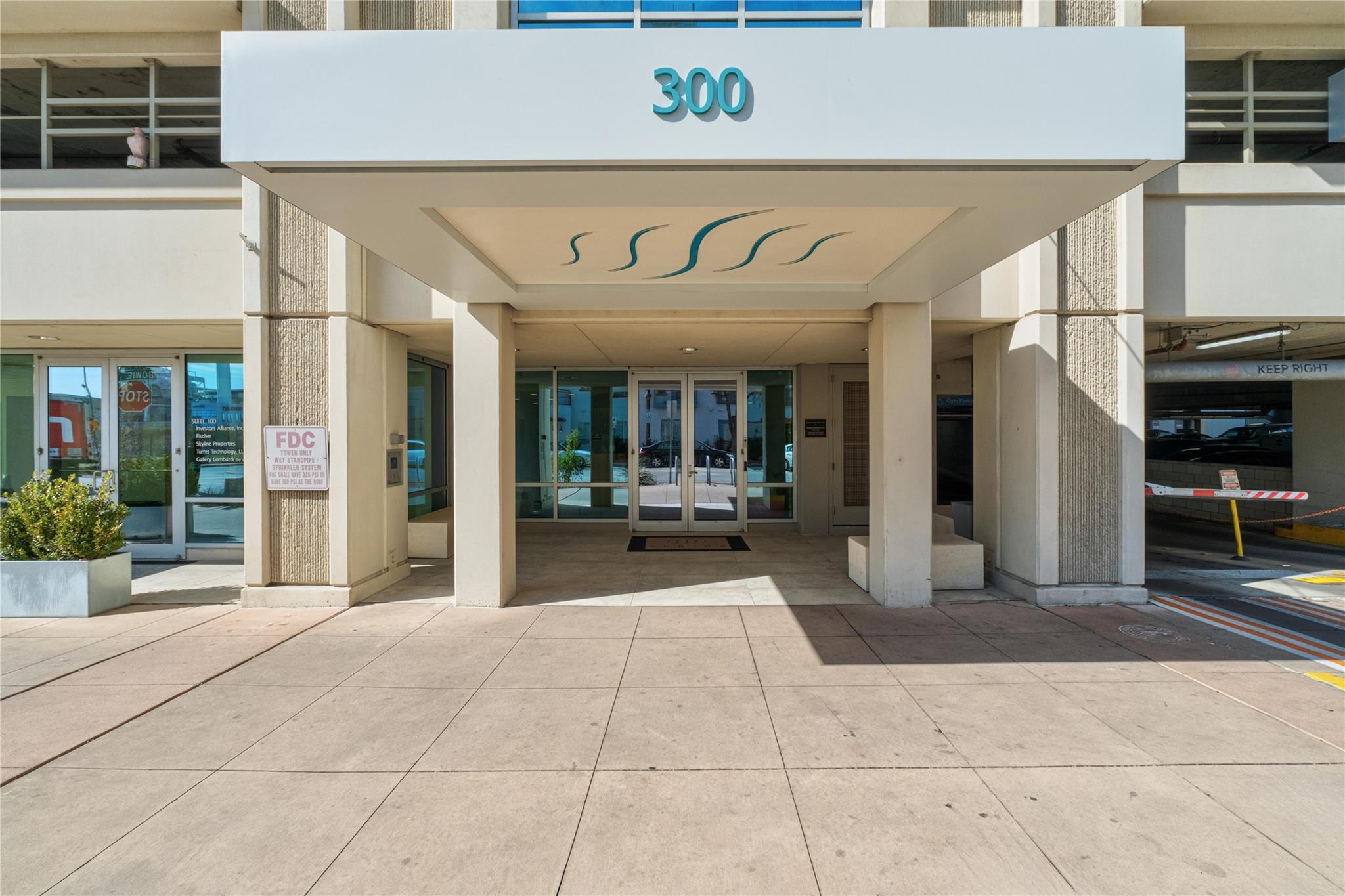 300 Bowie St # 1208, Austin, TX 78703