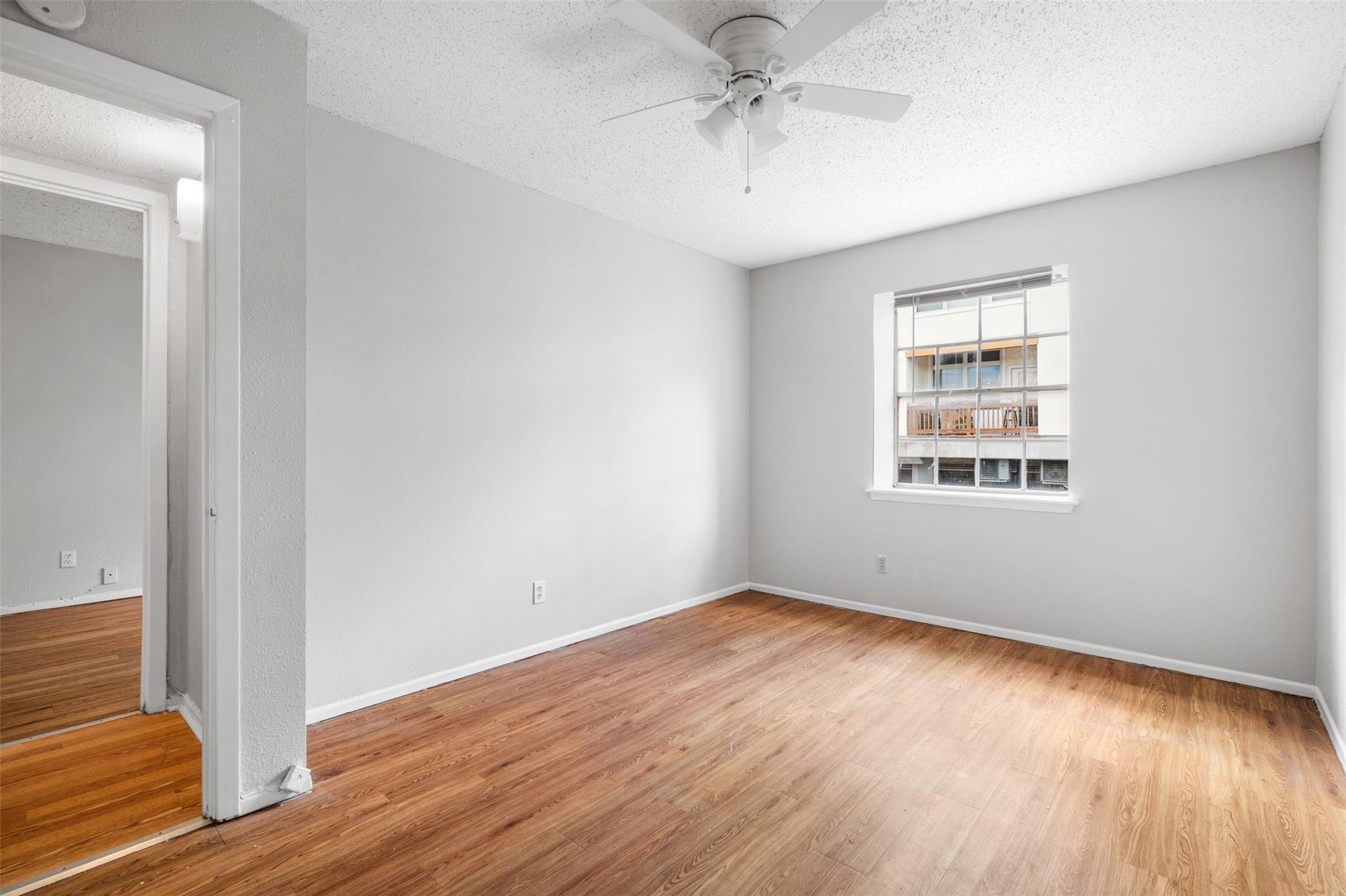 307 E 31 St # 206, Austin, TX 78705