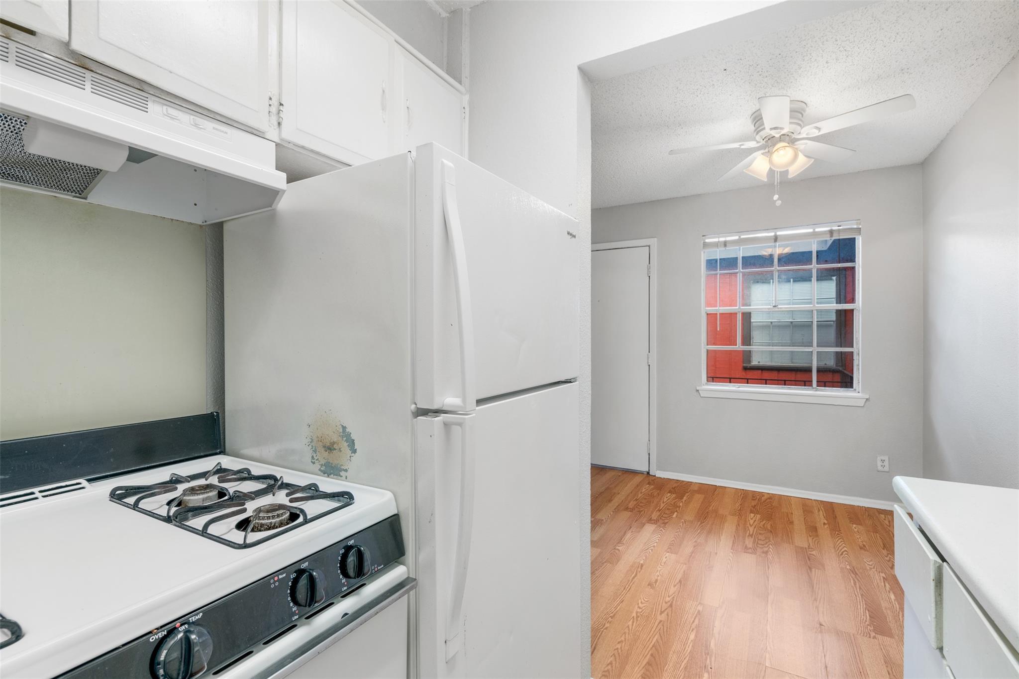 307 E 31 St # 206, Austin, TX 78705