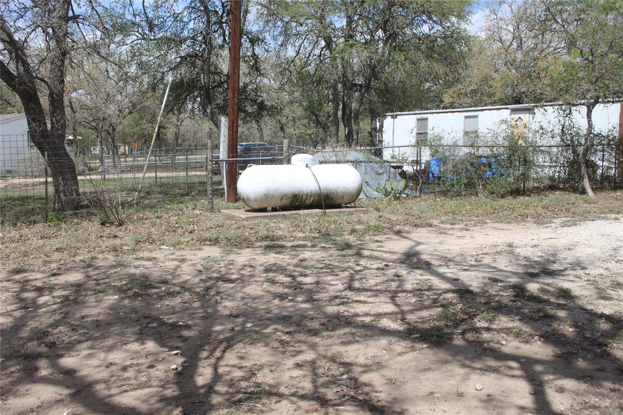 936 Fm 1185, Lockhart, TX 78644